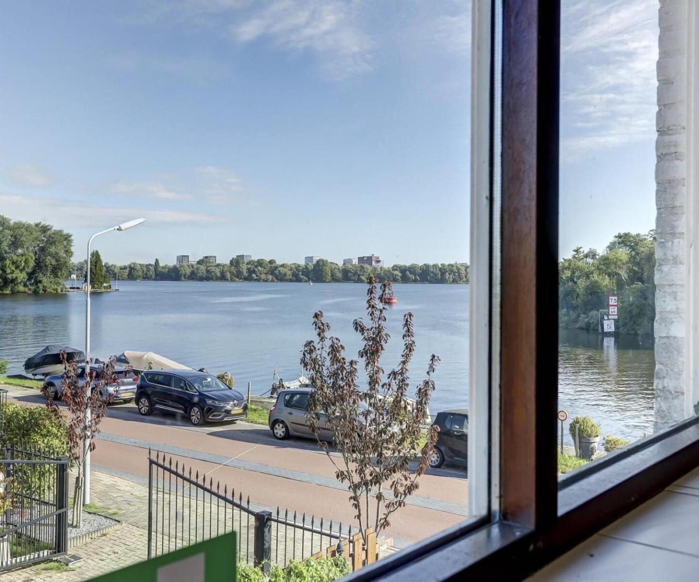 באדהופדורפ Amsterdam Lake Hotel מראה חיצוני תמונה