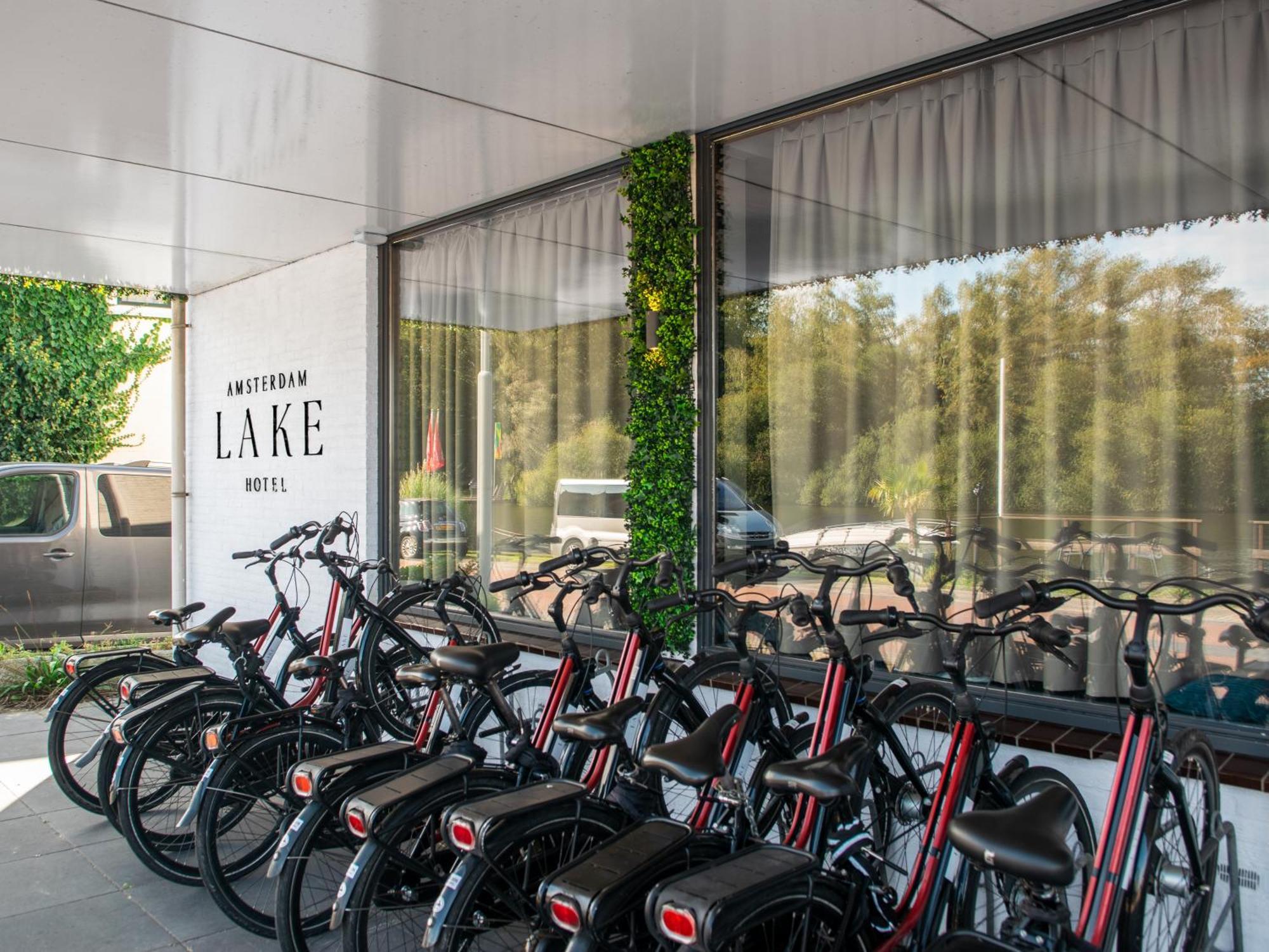 באדהופדורפ Amsterdam Lake Hotel מראה חיצוני תמונה
