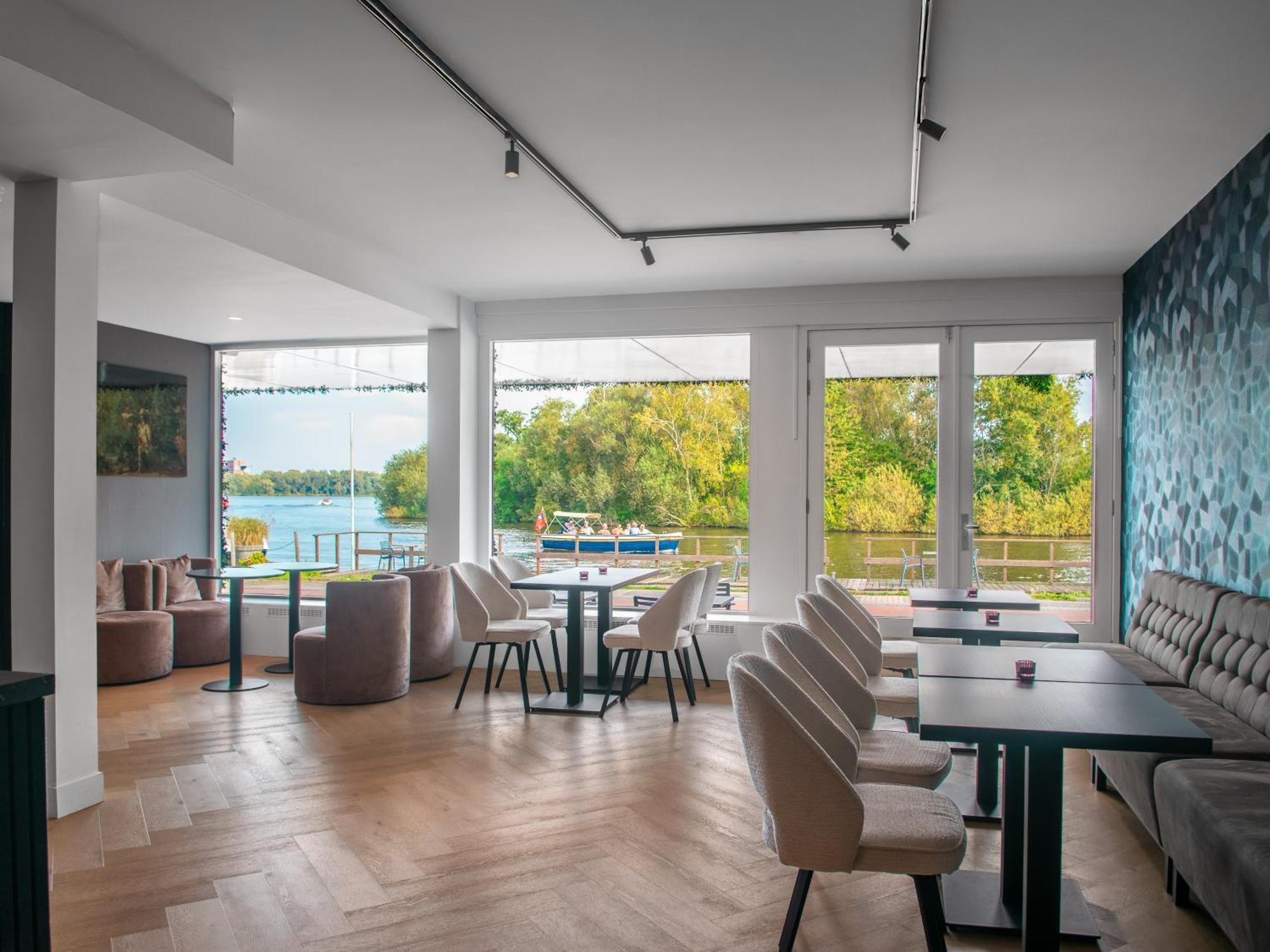 באדהופדורפ Amsterdam Lake Hotel מראה חיצוני תמונה