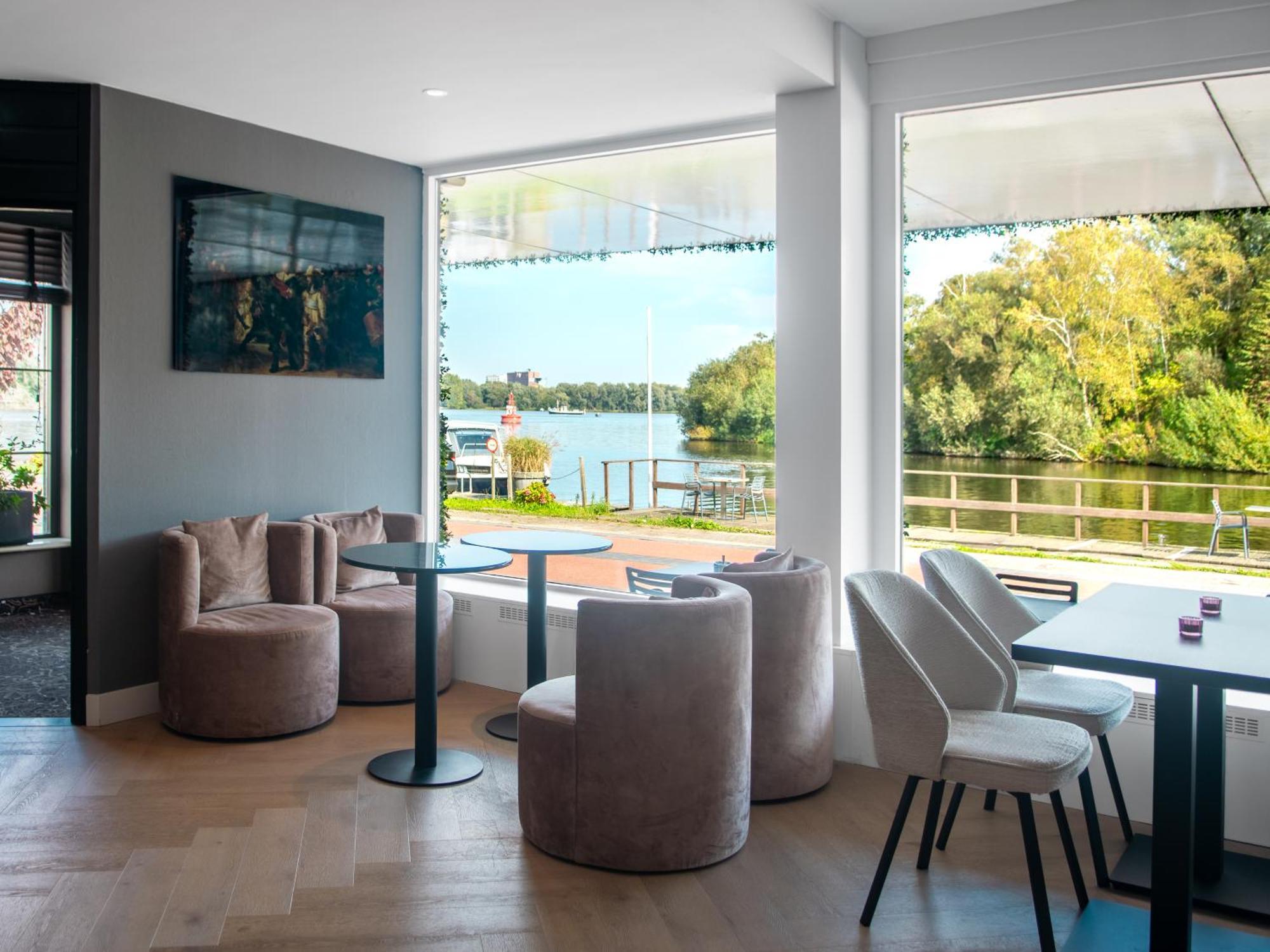 באדהופדורפ Amsterdam Lake Hotel מראה חיצוני תמונה