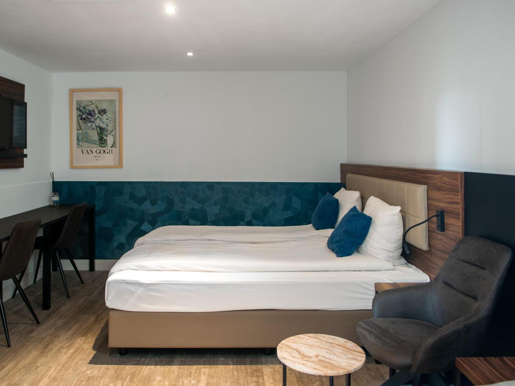 באדהופדורפ Amsterdam Lake Hotel מראה חיצוני תמונה